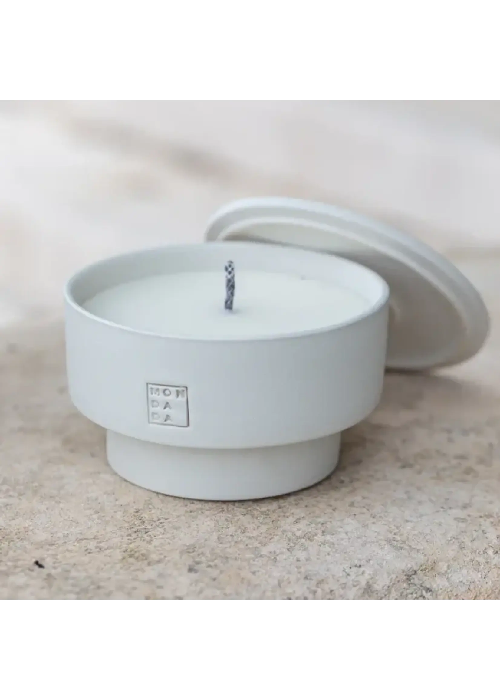 Mon Dada Mon Dada Bougie Outdoor June Dover Three + couvercle