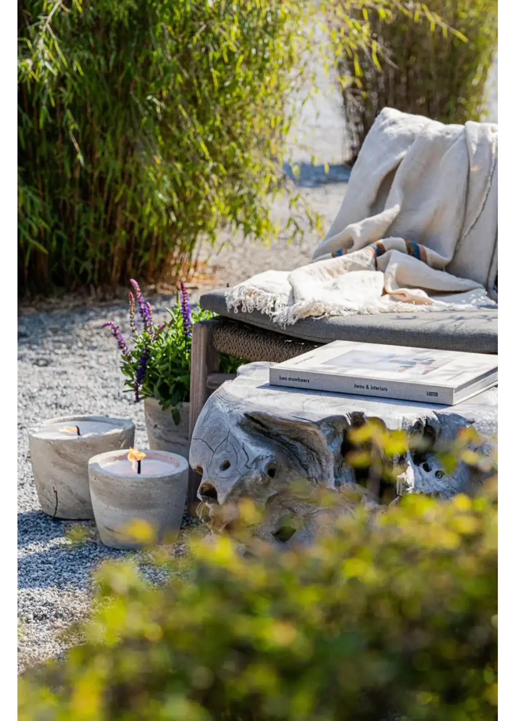 Mon Dada Mon Dada Bougie Outdoor Urban Medium Ecru + Couvercle