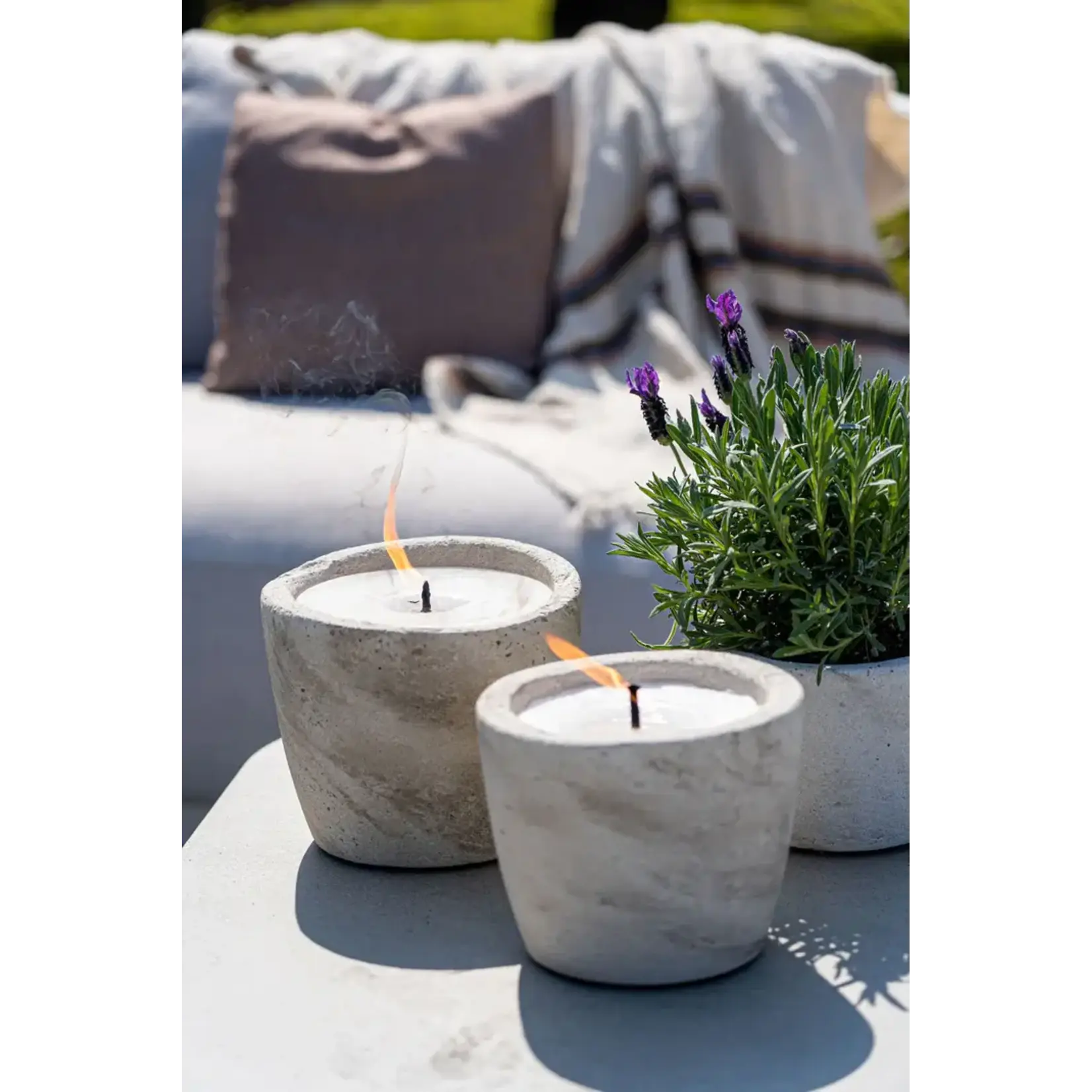 Mon Dada Mon Dada Bougie Outdoor Urban Small Ecru + Couvercle