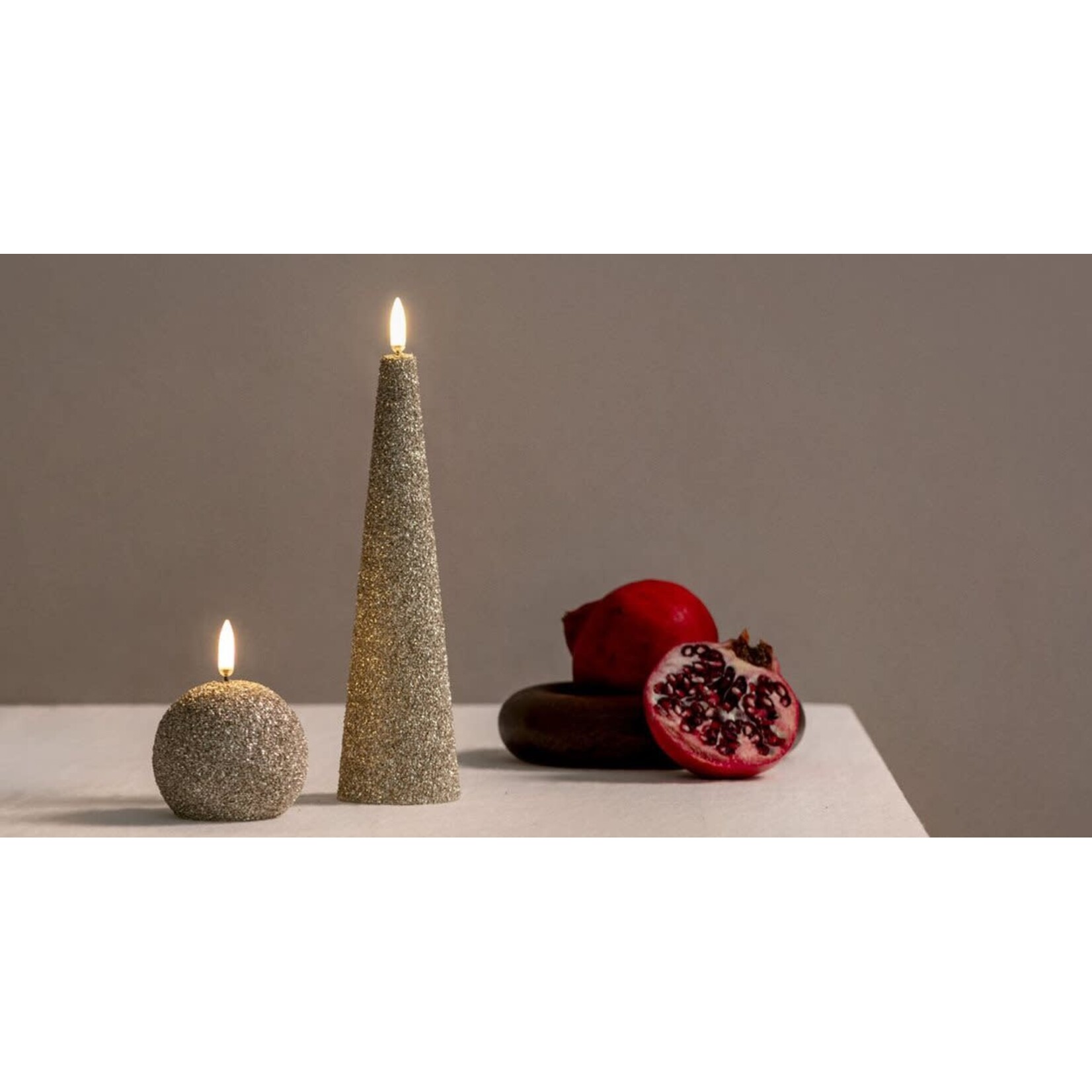 Uyuni Led Candle Cone Champagne Glitter Smooth 5,8*21,5 cm