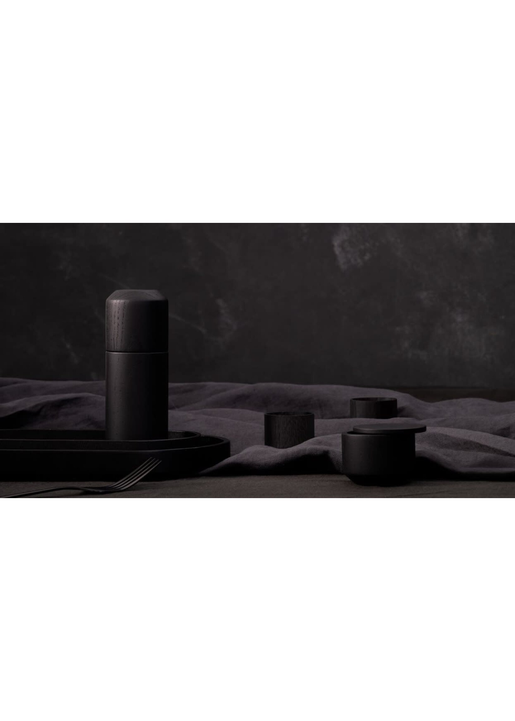 Ekta Plateau Wood Tray Black Oak Medium 16,5*30 cm