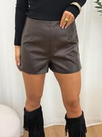 Leatherlook short Bo L1902 Choco