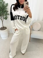 2 delig set Boston JS2252 wit