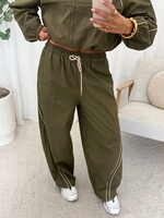 Track pants Zoey 23661 khaki (PRE ORDER 1STE WEEK SEPTEMBER )