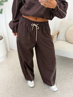 Track pants Zoey 23661 marron (PRE ORDER 1STE WEEK SEPTEMBER )