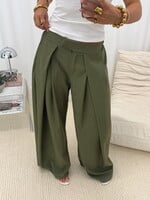 Pantalon Mia 18221 olive (pre-order 28-09)