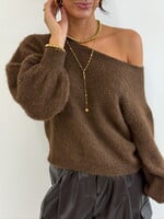 Off shoulder trui Melanie 518 choco