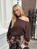 Off schoulder top Dina 14123 choco