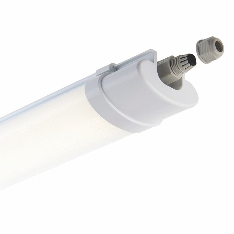 Saxby Reeve Connect 5ft high lumen 6000lm