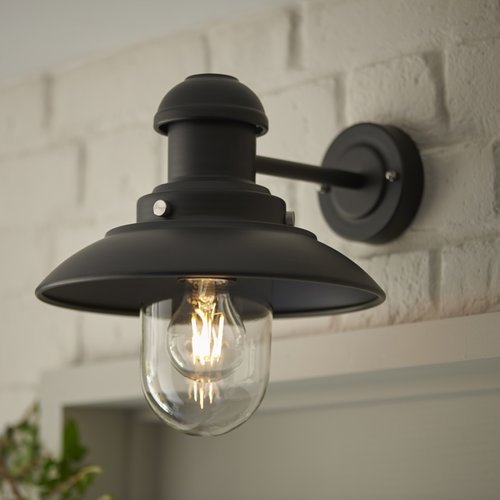 Hereford 1lt wall - Black - Factory Second Hereford 1lt wall - Black - Factory Second