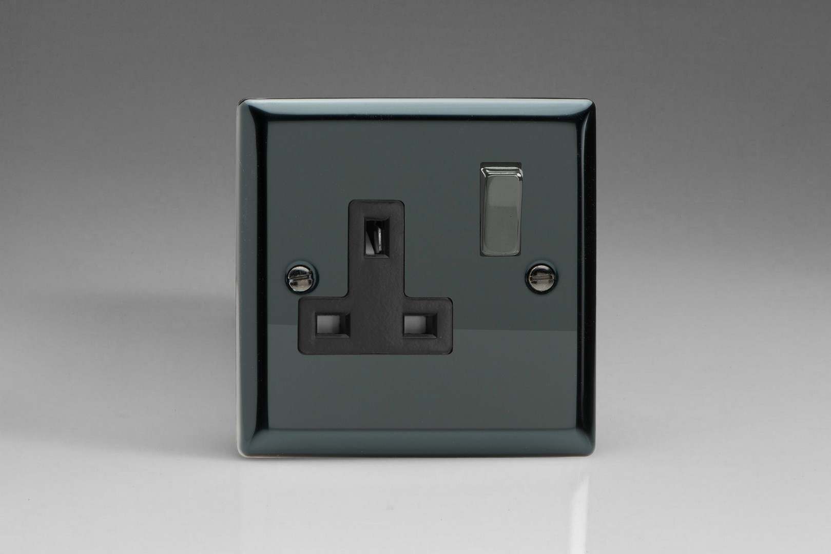 Varilight XS5U2B 13A Presa 2G Con USB Nero