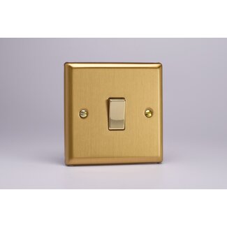 Varilight Classic 1-Gang 10A 1- or 2-Way Rocker Switch with Metal Rockers Decorative Brushed Brass Brass Rocker