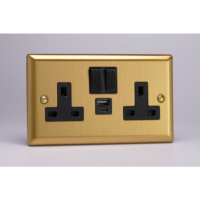 Varilight Classic 2-Gang 13A Single Pole Switched Socket with 1x USB A & 1x USB C Charging Ports Black Brushed Brass Black Insert