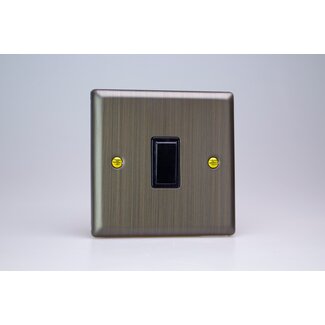 Varilight Urban 1-Gang 10A 1- or 2-Way Rocker Switch Black Antique Brass Black