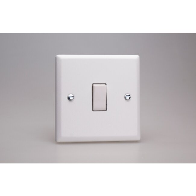 Varilight Urban 1-Gang 10A 1- or 2-Way Rocker Switch White Chalk White White