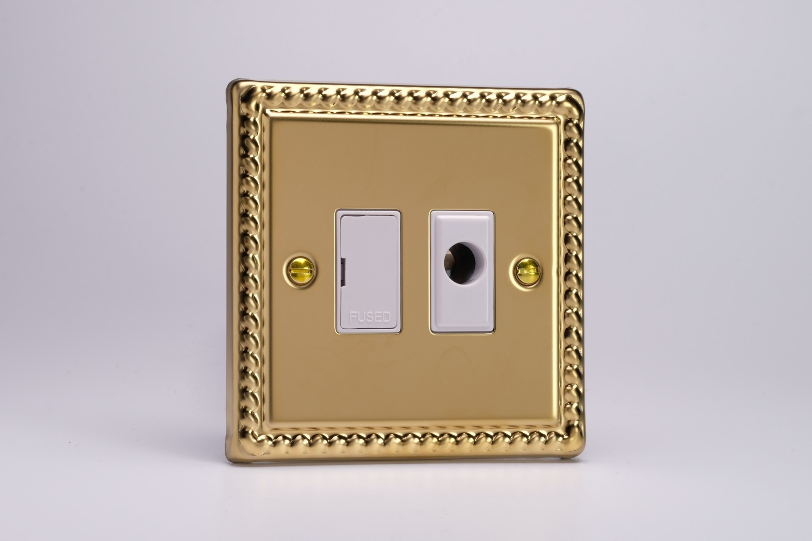 Varilight Classic 13A Unswitched Fused Spur + Flex Outlet White ...