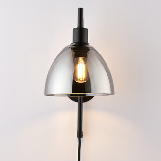 Beacon Wall Light Matt Black/Smoke