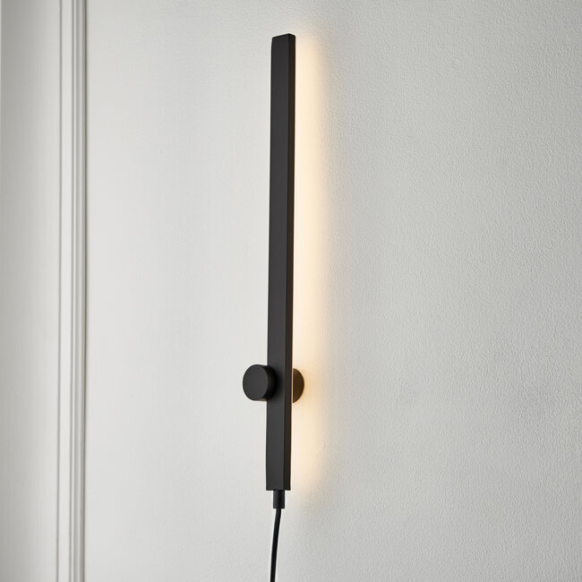 Line 1lt Plug in Wall