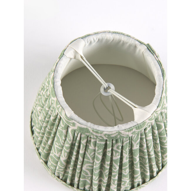 Polyester 16cm Clip Shade Spring Green