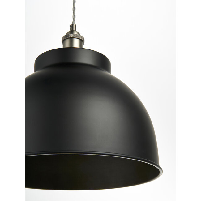 Raldwin black