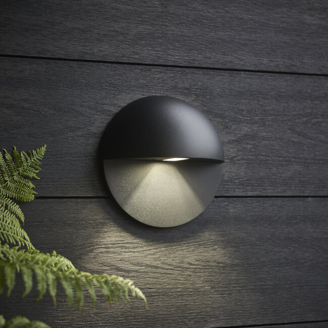 Kip Wall Light Black