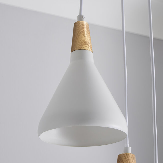 Wulster 3 Lt Cluster Fitting White