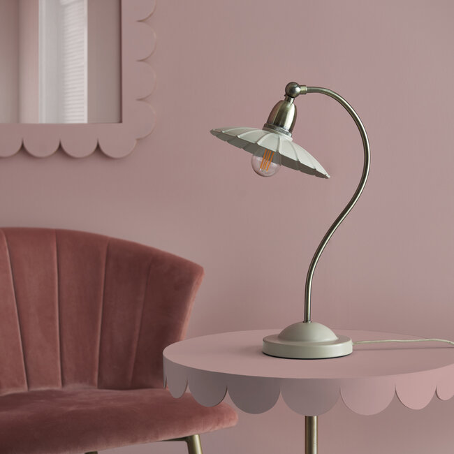 Madara Scallop Table Lamp