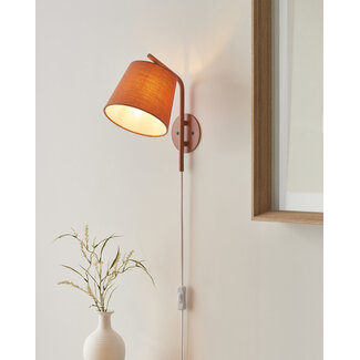 Hatter Plug In Wall, Auburn