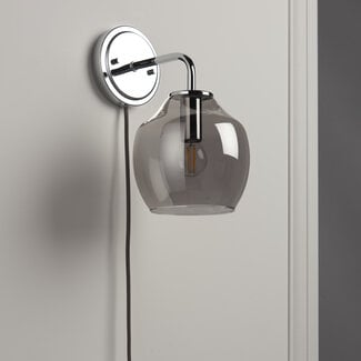 Vardas Wall Light