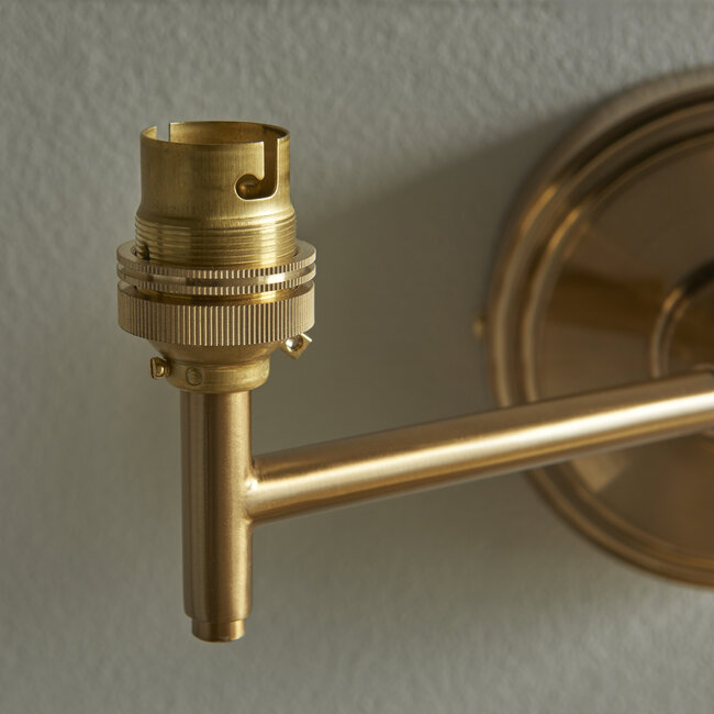 Step Fold Wall Satin Gold