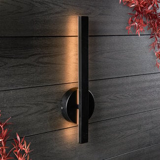 Iluma 1lt Wall Black