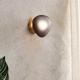 Stone Wall Light Smoked