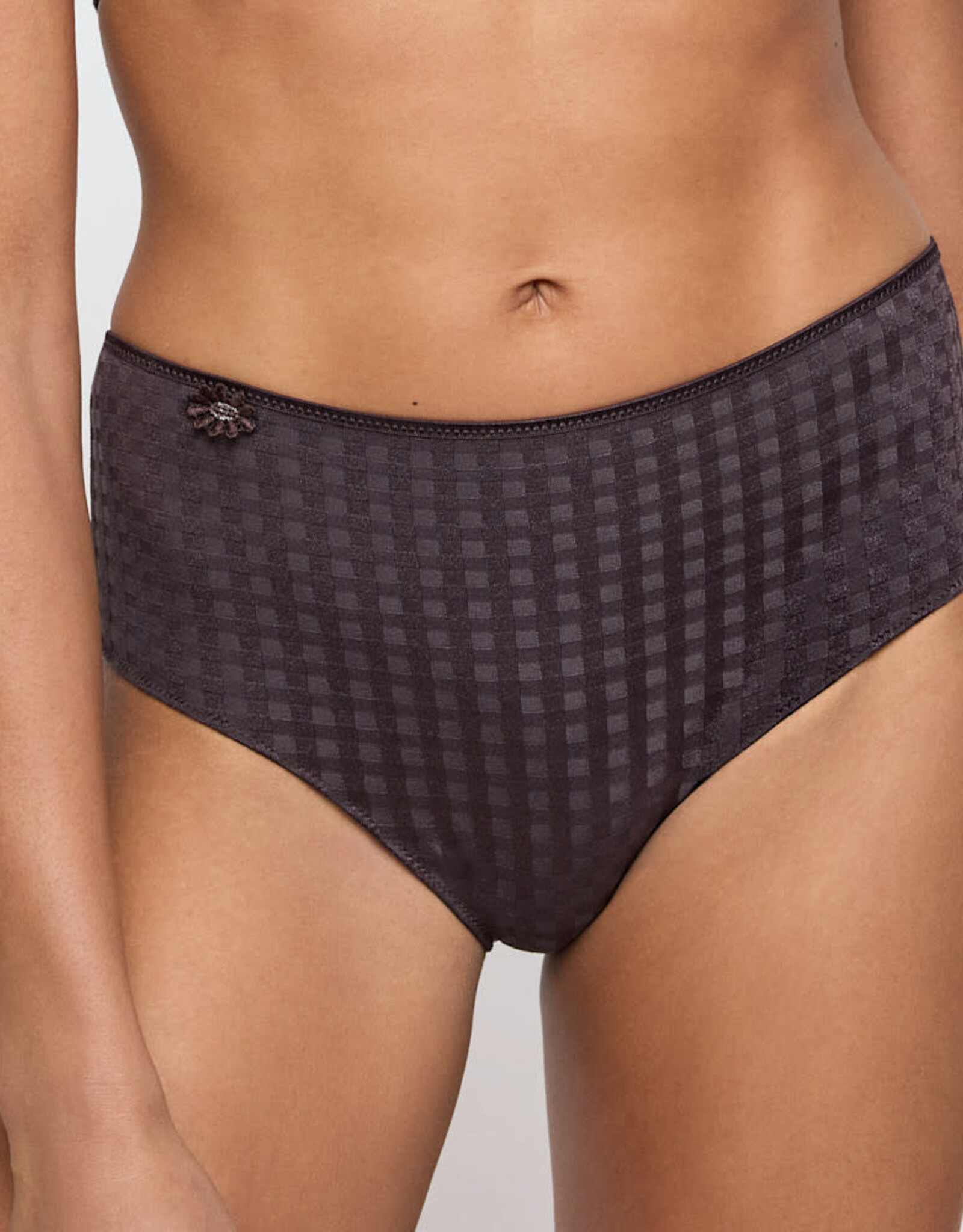 Marie Jo Avero 0500411