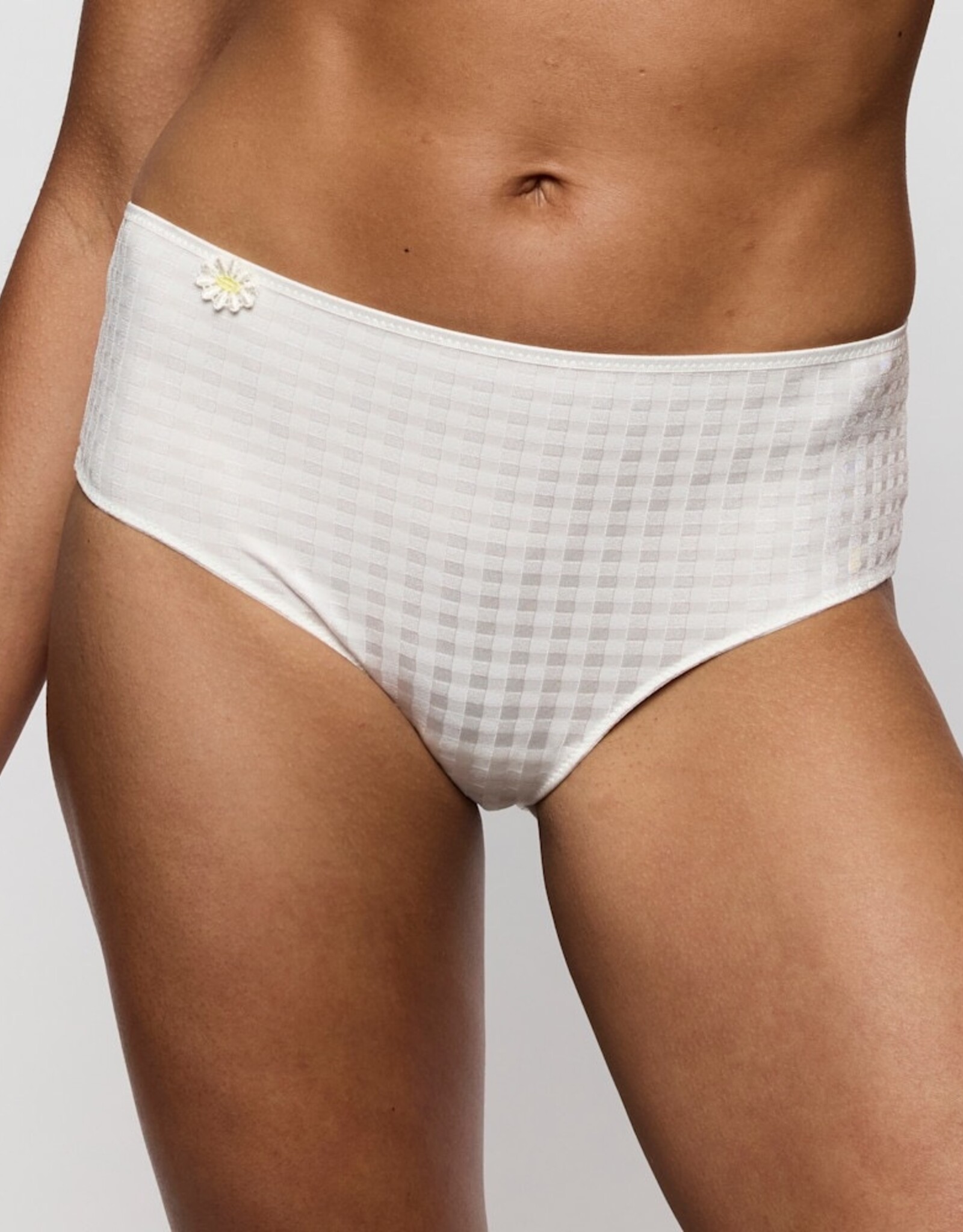 Marie Jo Avero 0500411