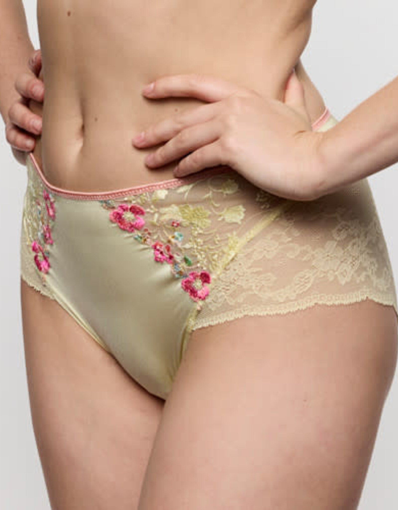 Marie Jo Lizelot 0502891