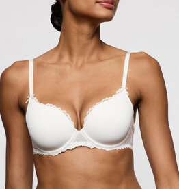 Marie Jo Azelie 0103016