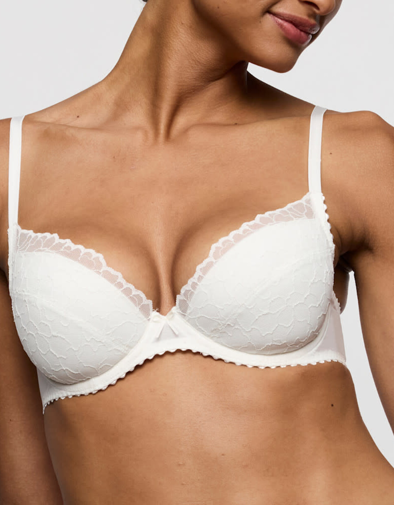 Marie Jo Azelie 0103017