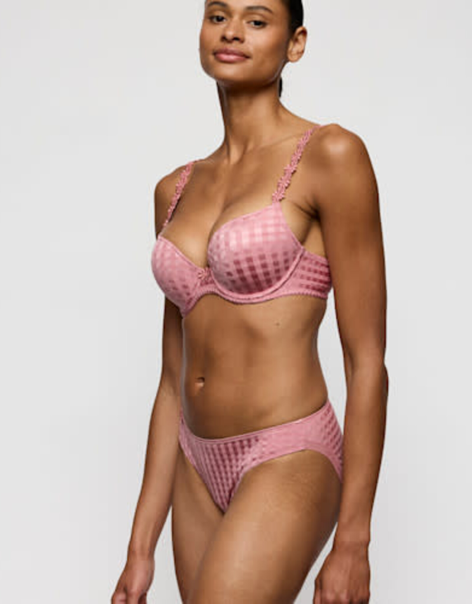 Marie Jo Avero 0500410