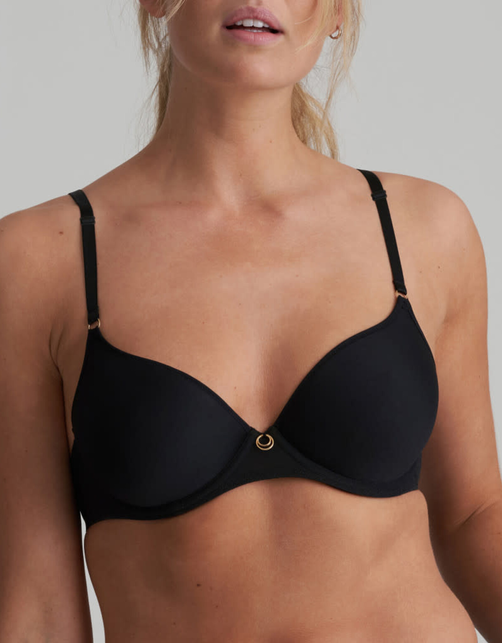 Marie Jo Cathia 0102814