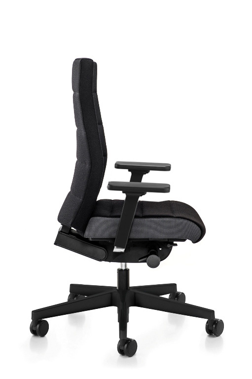 Interstuhl Champ Light 3C04 bureaustoel zwart