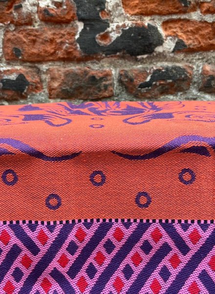 Wolbert Textiles Teatowel 'Lazy Lobster Purple'