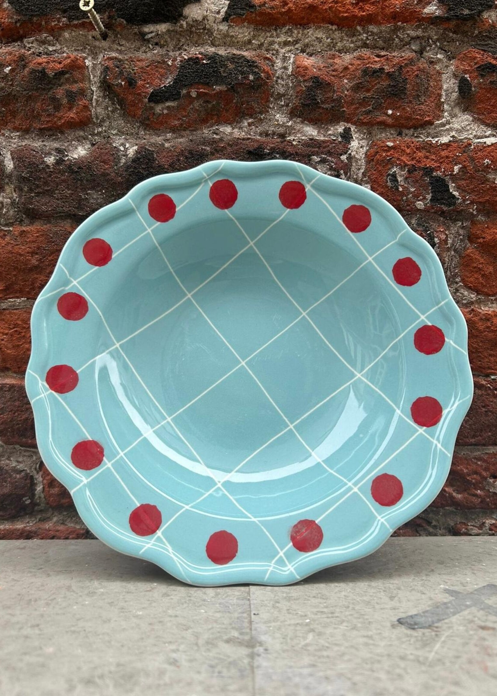 Bitossi Bitossi Deep Plate Light Blue/Red Dots