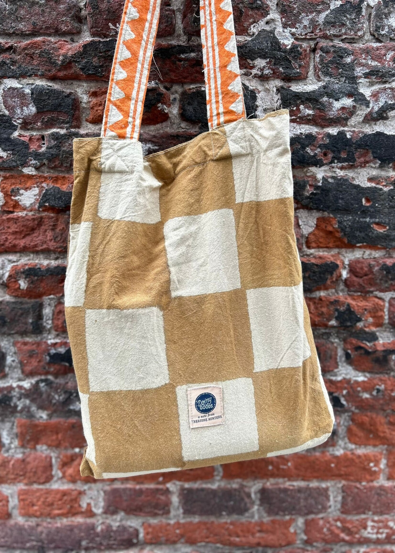 Doing Goods Doing Goods Checkmate Single Throw in Tote Bag