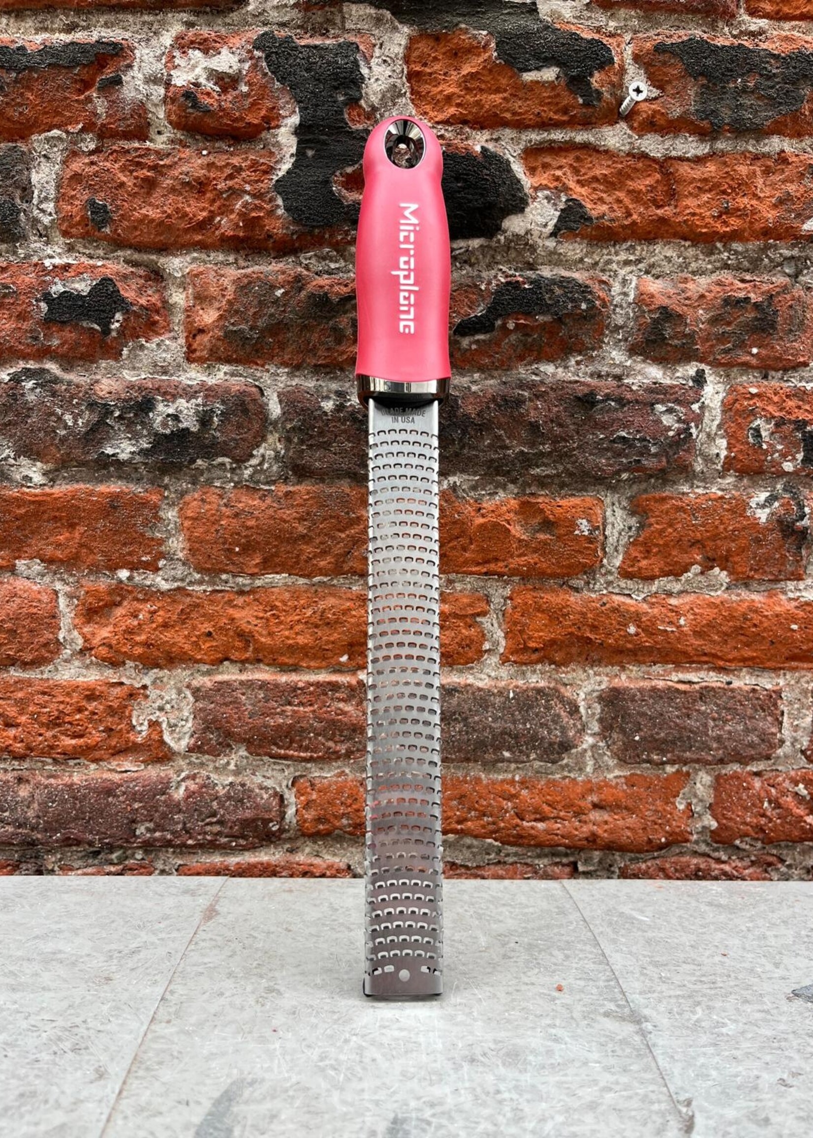 Microplane Microplane Rasp Premium Classic Zester 'Pomegranate Red'