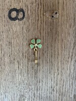 Doing Goods Doing Goods Lucky Clover Hook
