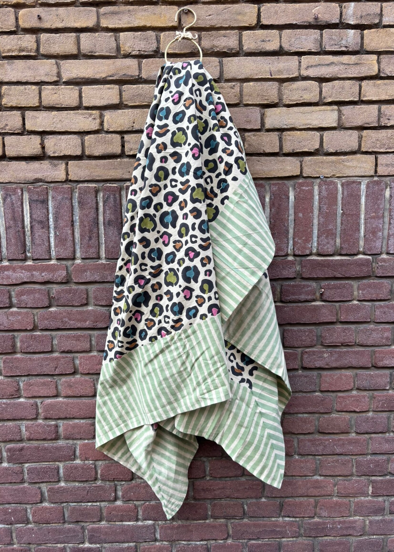 Doing Goods Doing Goods Disco Leopard Single Throw in Tote Bag 140 x 220 cm
