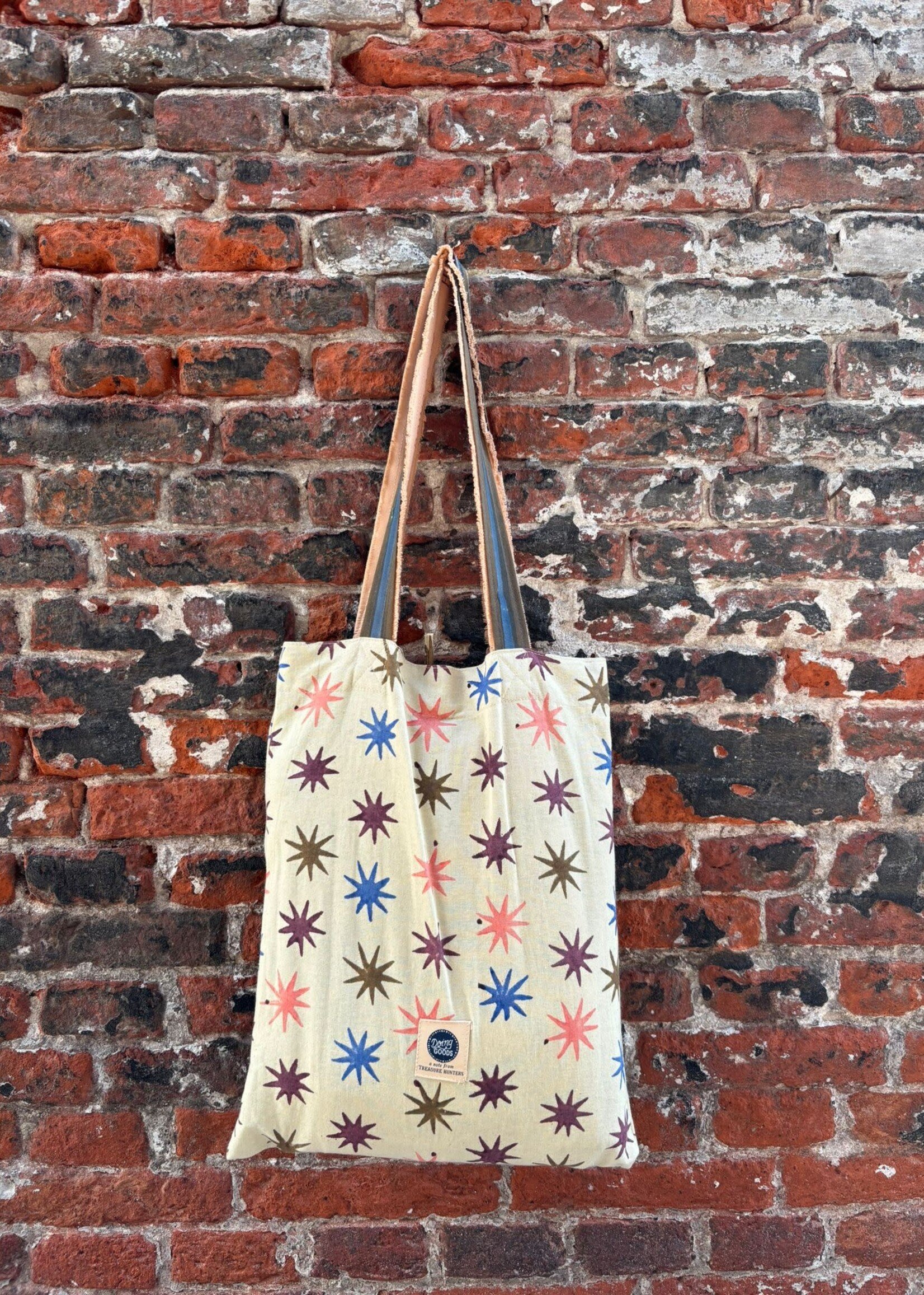 Doing Goods Doing Goods Noa Star Table Throw in Tote Bag 160 x 350 cm