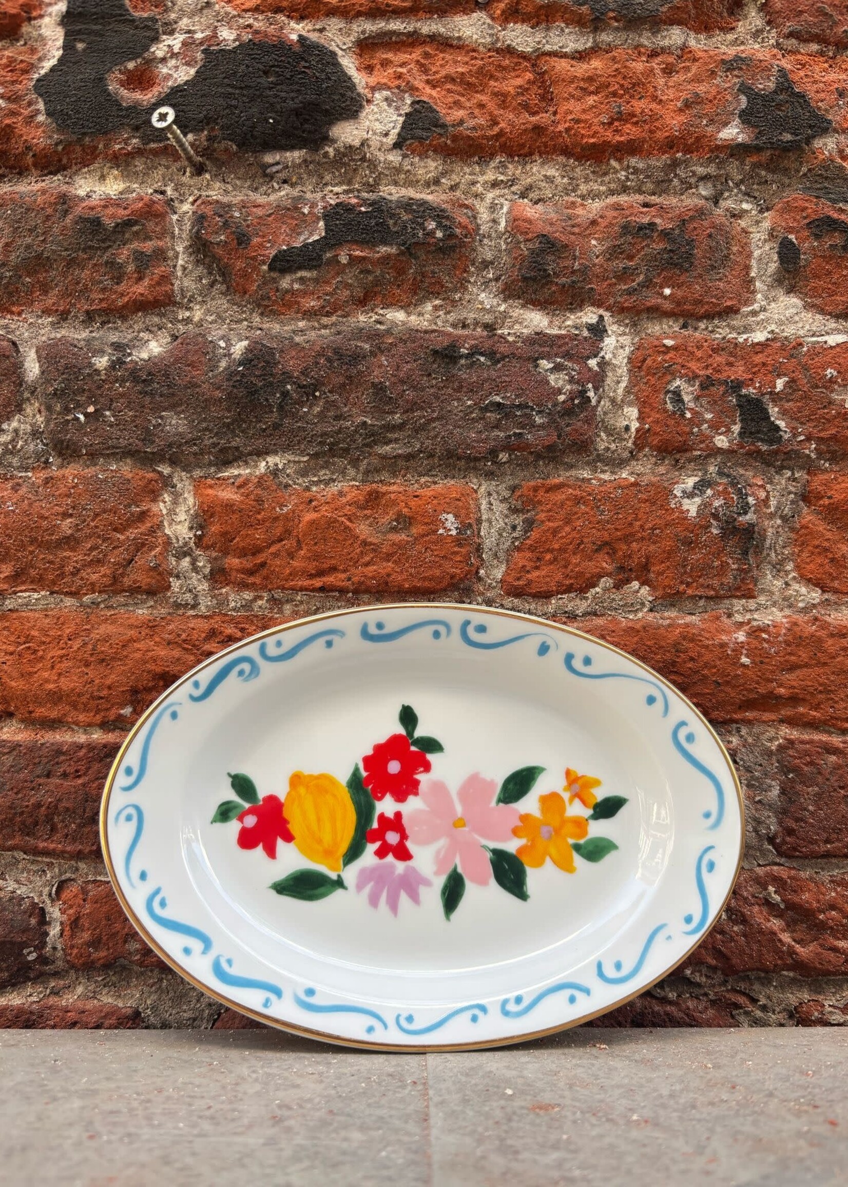 Bitossi Bitossi Funky Table Oval Tray 'Flowers and Lemons'