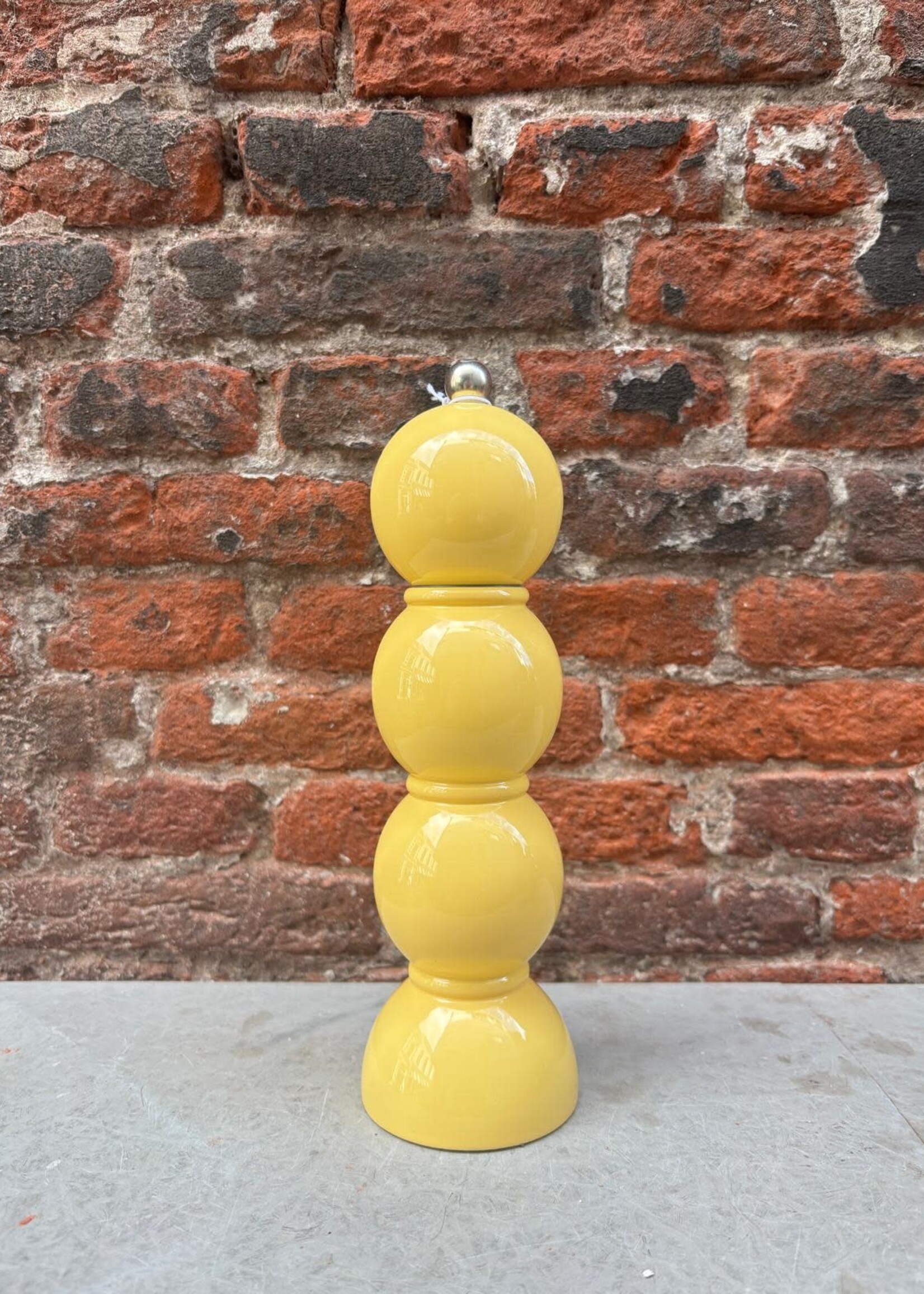 Addison Ross Addison Ross Bobbin Salt & Pepper Grinder 'Buttercream'