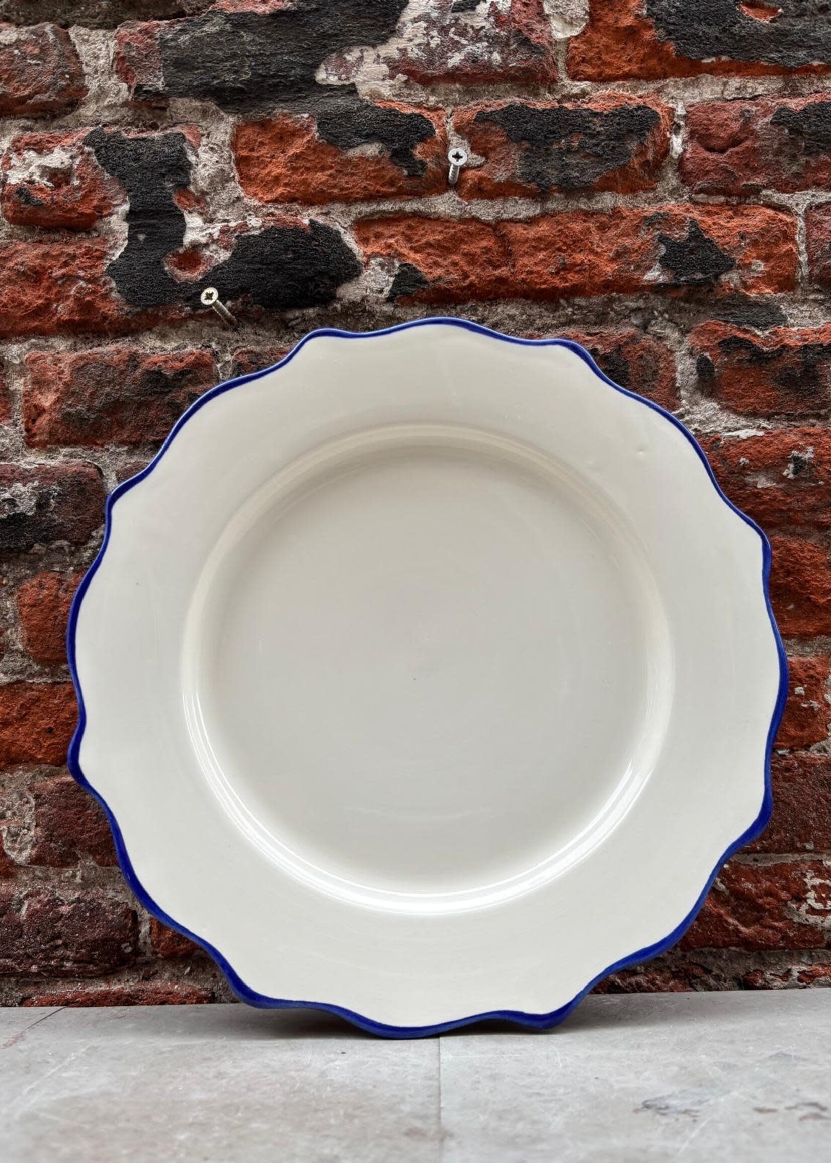 Anna + Nina Anna + Nina Marine Blue Scalloped Diner Plate